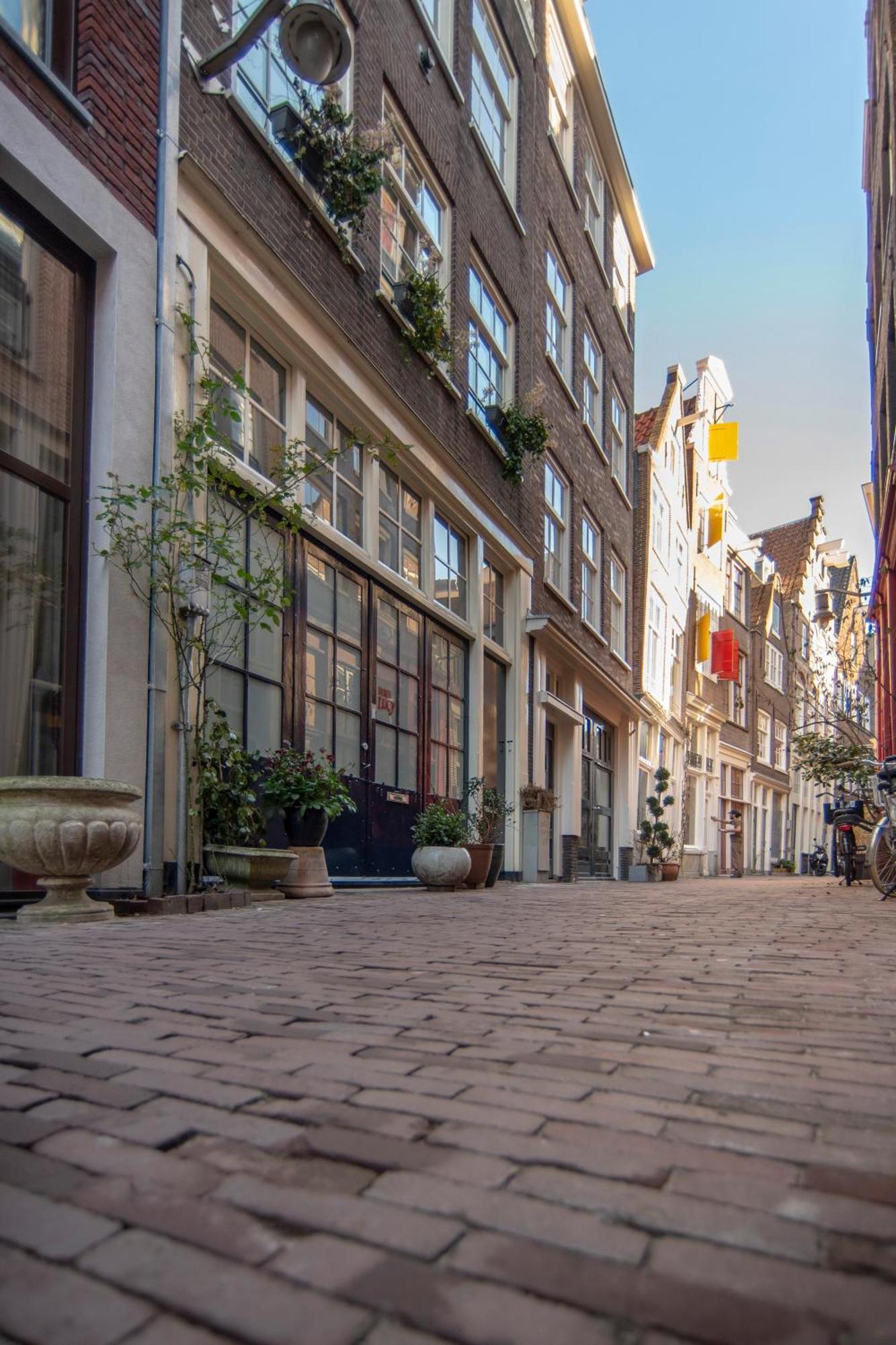 Here'S Lucy Amsterdam Exterior photo